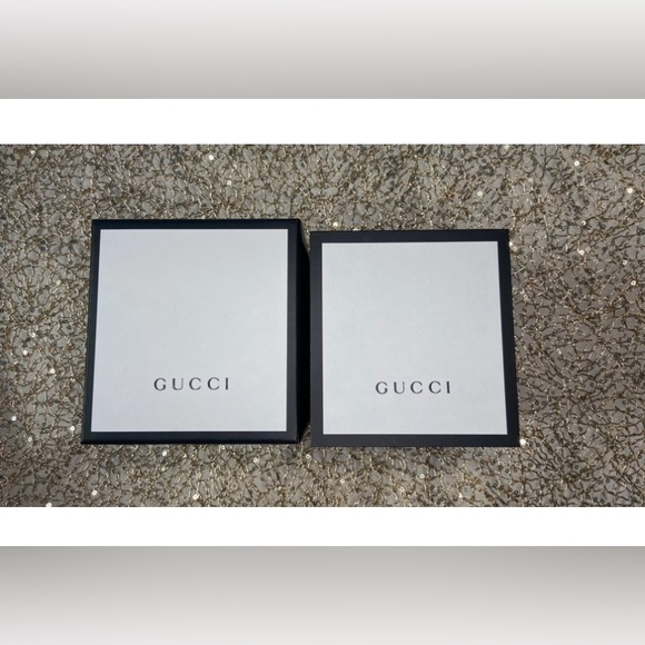 GUCCI ❤️❤️ AUTHENTIC WOMENS WATCH - Picture 9 of 9